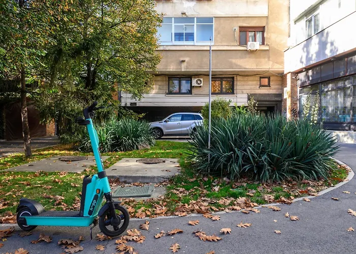 아파트 Urban Retreat - 2br Flat Steps From Old Town *